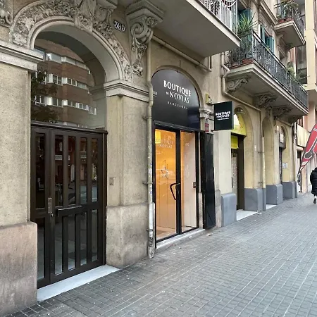 Coqueto Alojamiento Cercano A La Sagrada Familia Appartement